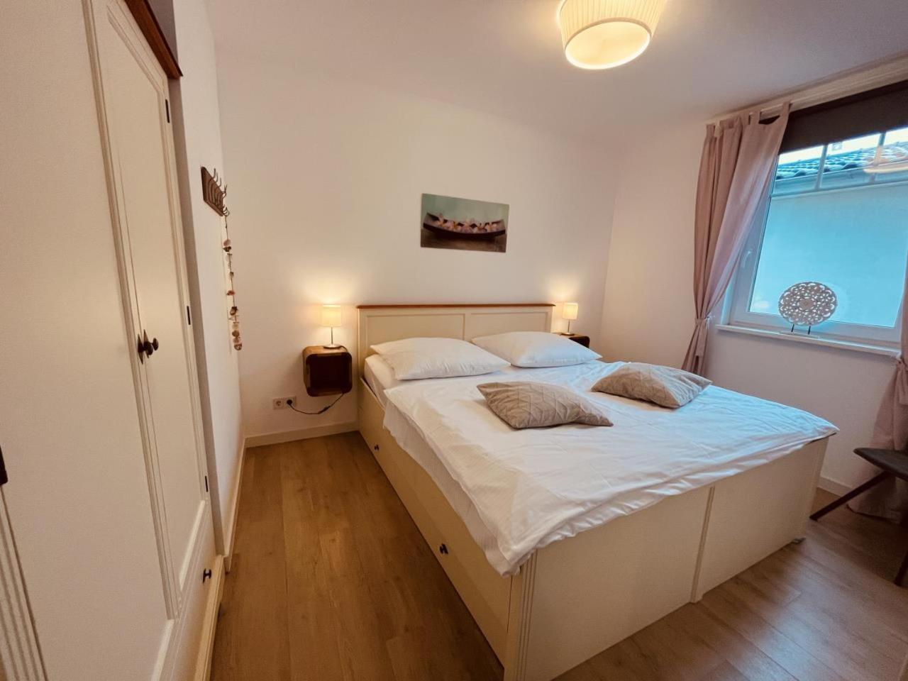 Ferienwohnung Asia In Born Eksteriør bilde